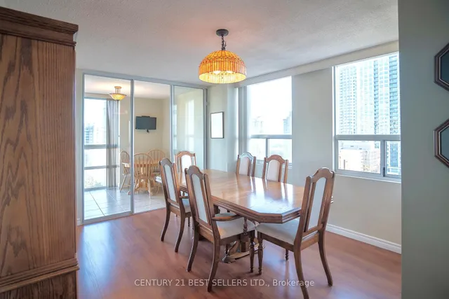 Additional property image - 3650 Kaneff Cres Unit 1803