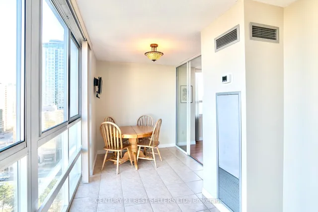 Additional property image - 3650 Kaneff Cres Unit 1803