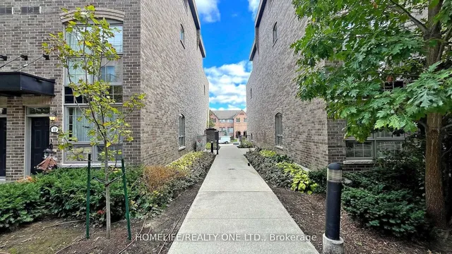 Additional property image - 220 Brandon Ave Unit TH 52