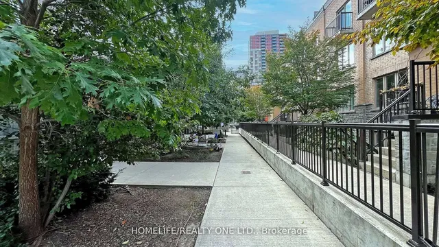 Additional property image - 220 Brandon Ave Unit TH 52
