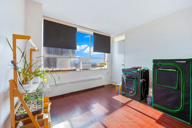 Additional property image - 340 Dixon Rd Unit 1208