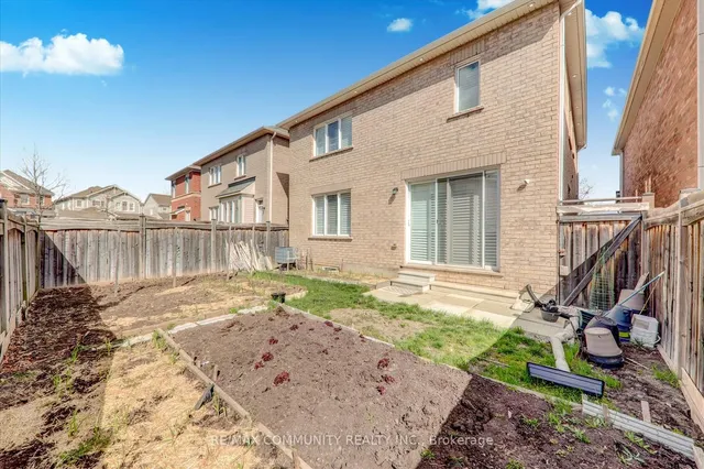Additional property image - 392 Powadiuk Pl