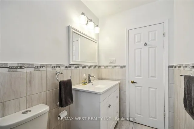 Additional property image - 78 Silverstone Dr