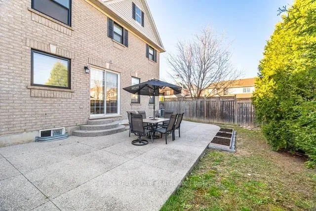 Additional image 6 of 643 Hamilton Cres