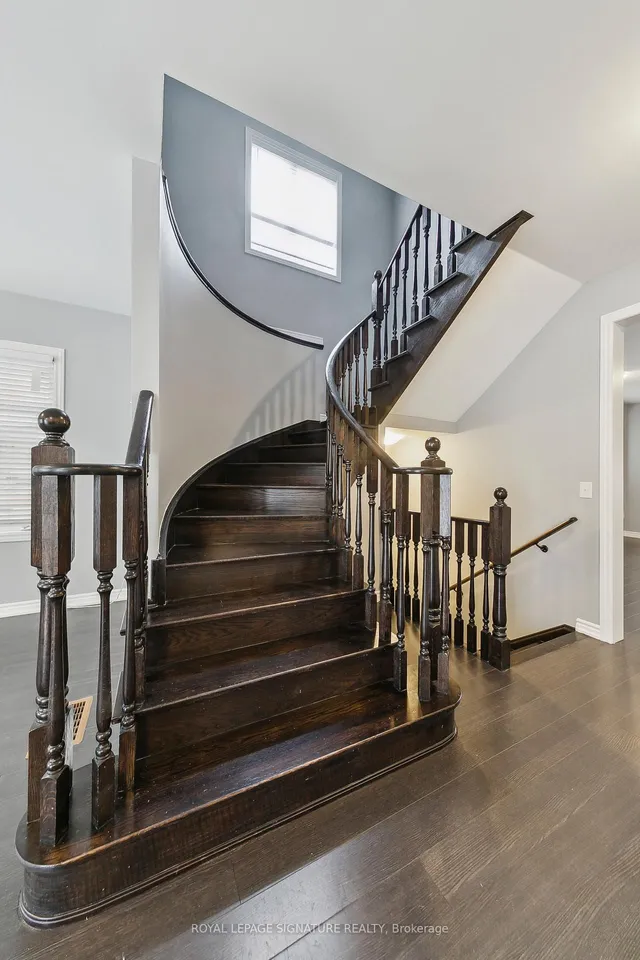 Additional property image - 1466 Chretien St