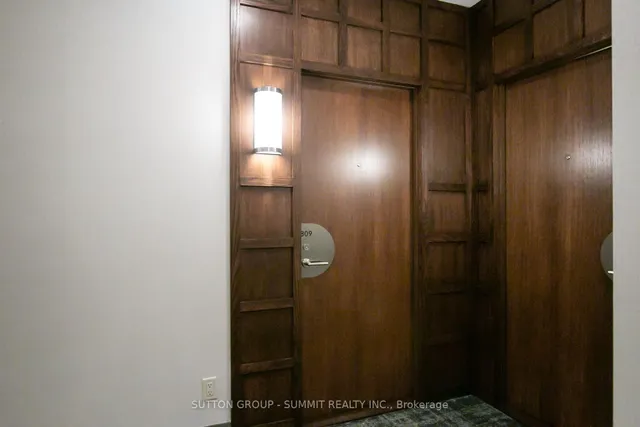 Additional property image - 2083 Lake shore Blvd Unit 809