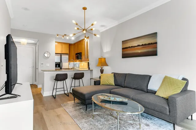 Additional property image - 2083 Lake shore Blvd Unit 809