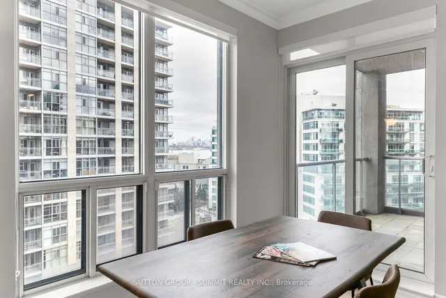 Additional property image - 2083 Lake shore Blvd Unit 809