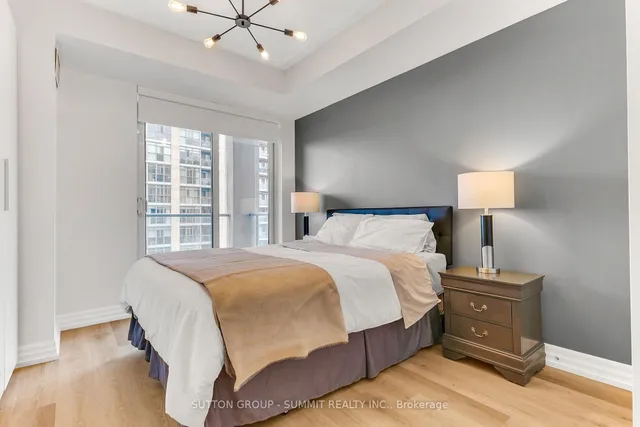 Additional property image - 2083 Lake shore Blvd Unit 809