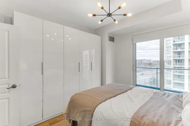 Additional property image - 2083 Lake shore Blvd Unit 809