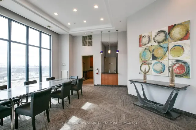 Additional property image - 2083 Lake shore Blvd Unit 809