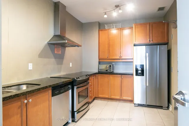 Additional property image - 2083 Lake shore Blvd Unit 809