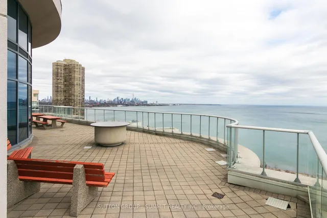 Additional property image - 2083 Lake shore Blvd Unit 809