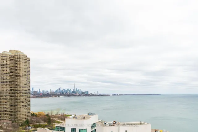 Additional property image - 2083 Lake shore Blvd Unit 809