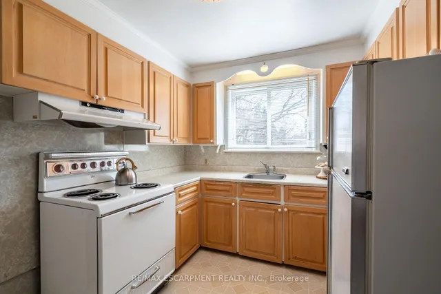Additional property image - 1052 Joan Dr