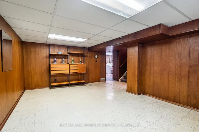 Additional property image - 1052 Joan Dr