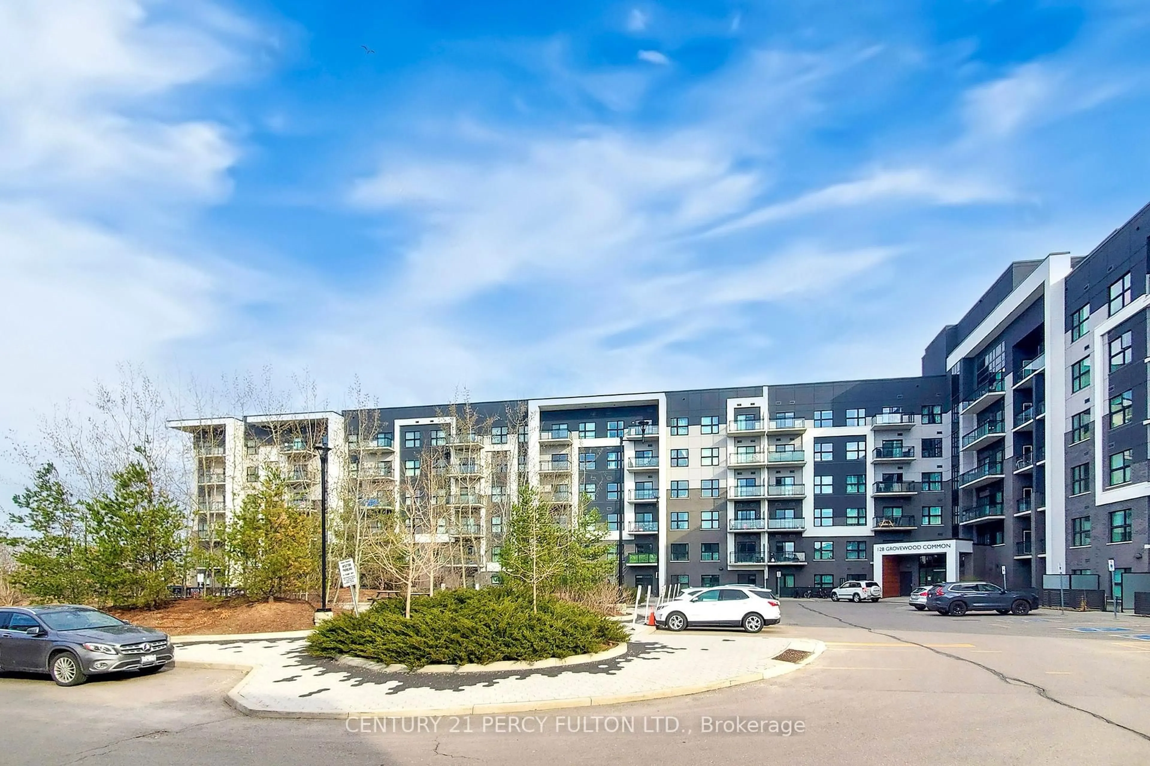 A pic from outside/outdoor area/front of a property/back of a property/a pic from drone, building for 128 Grovewood Common #320, Oakville Ontario L6H 0X3
