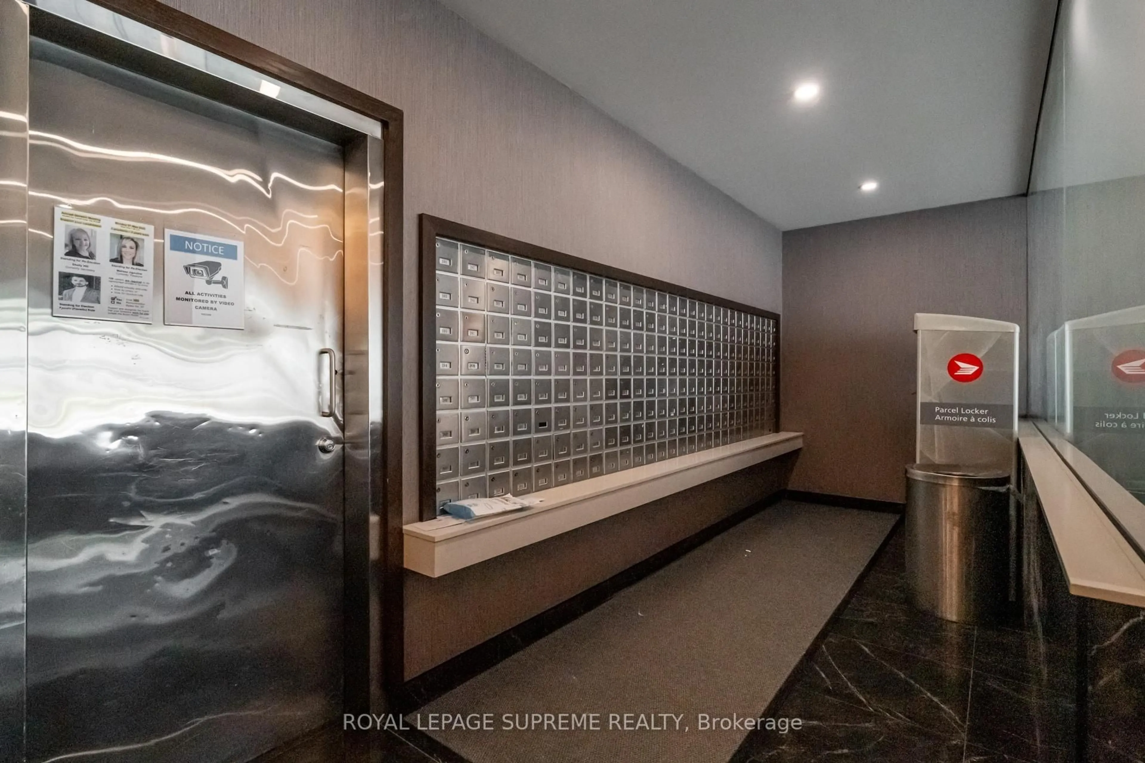 Indoor foyer for 714 The West Mall N/A #507, Toronto Ontario M9C 4X1