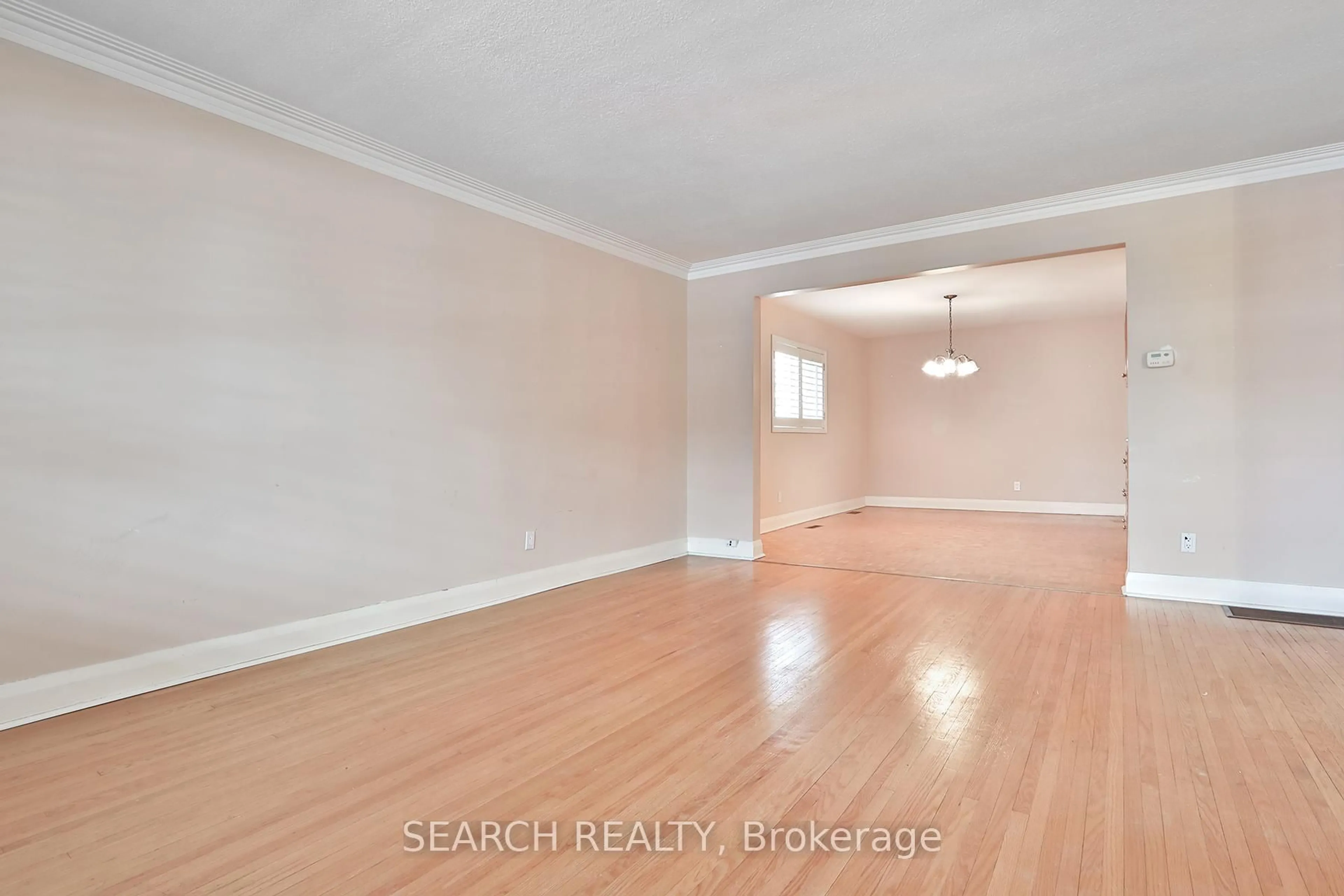 A pic of a room for 288 Hillmount Ave, Toronto Ontario M6B 1Y4