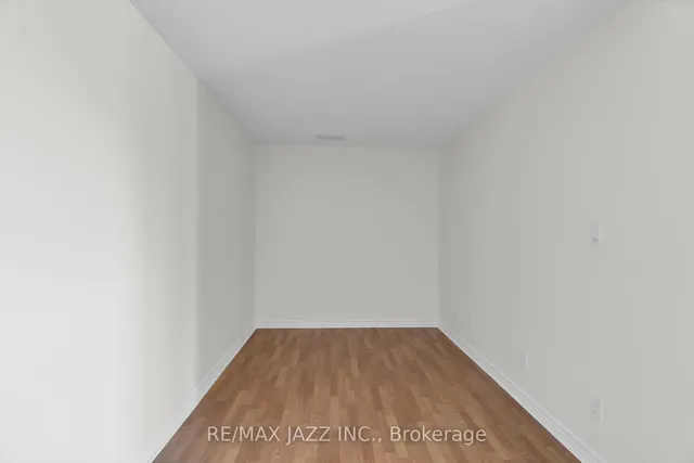 Additional property image - 7 Dayspring Circ Unit 304