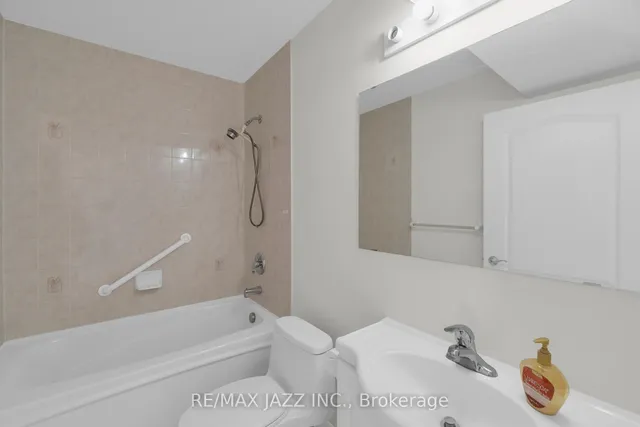 Additional property image - 7 Dayspring Circ Unit 304
