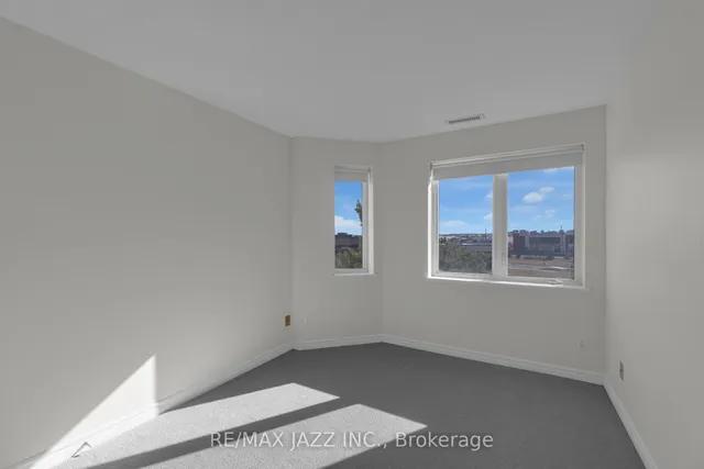 Additional property image - 7 Dayspring Circ Unit 304