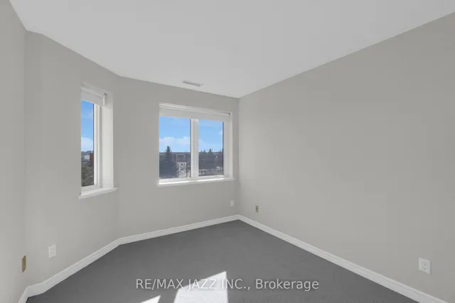 Additional property image - 7 Dayspring Circ Unit 304