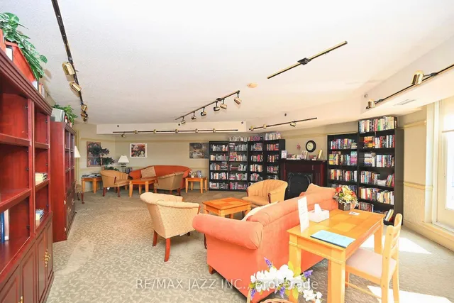 Additional property image - 7 Dayspring Circ Unit 304