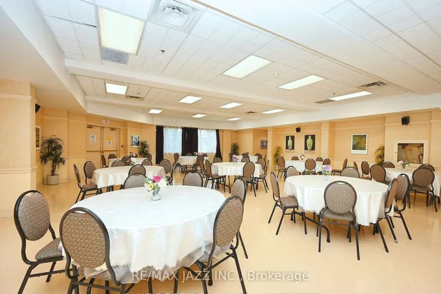 Additional property image - 7 Dayspring Circ Unit 304