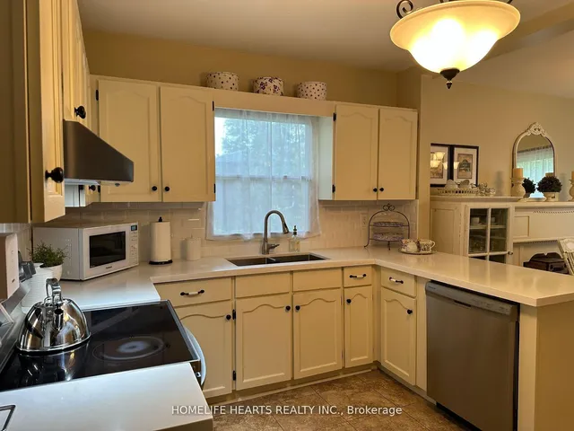 Additional property image - 6995 Second Line