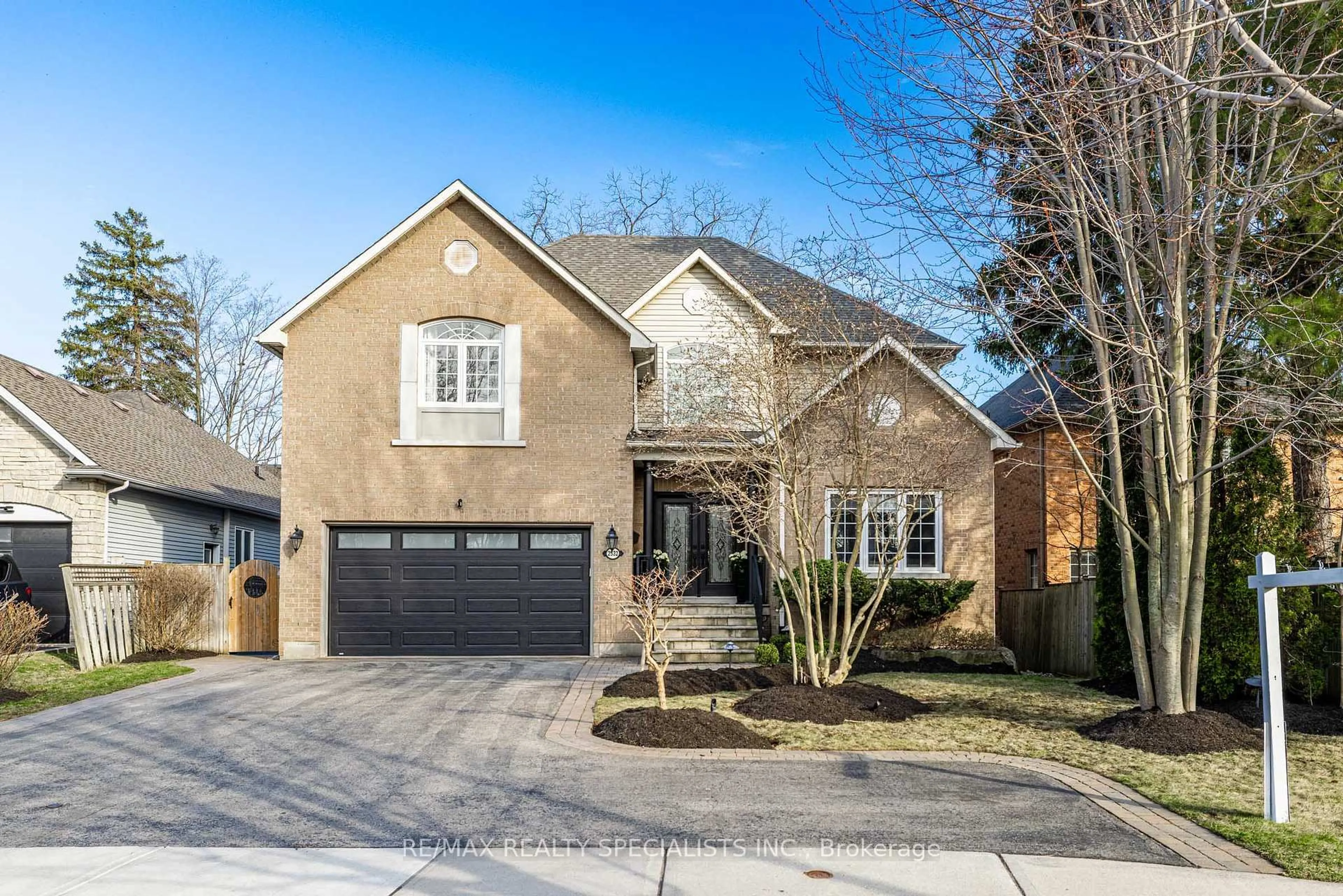 Home with brick exterior material, street for 2532 Rebecca St, Oakville Ontario L6L 6N8