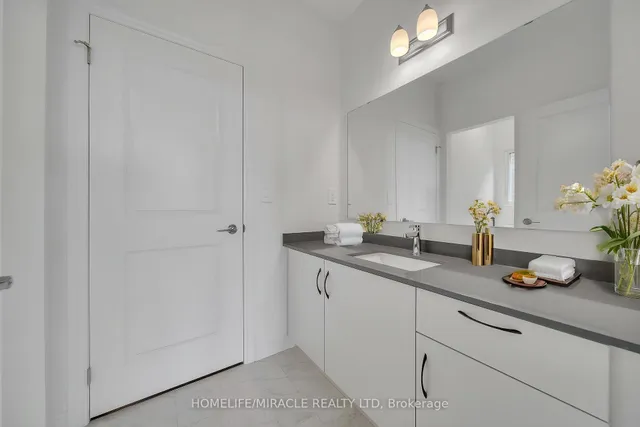 Additional property image - 1536 Buttercup Crt