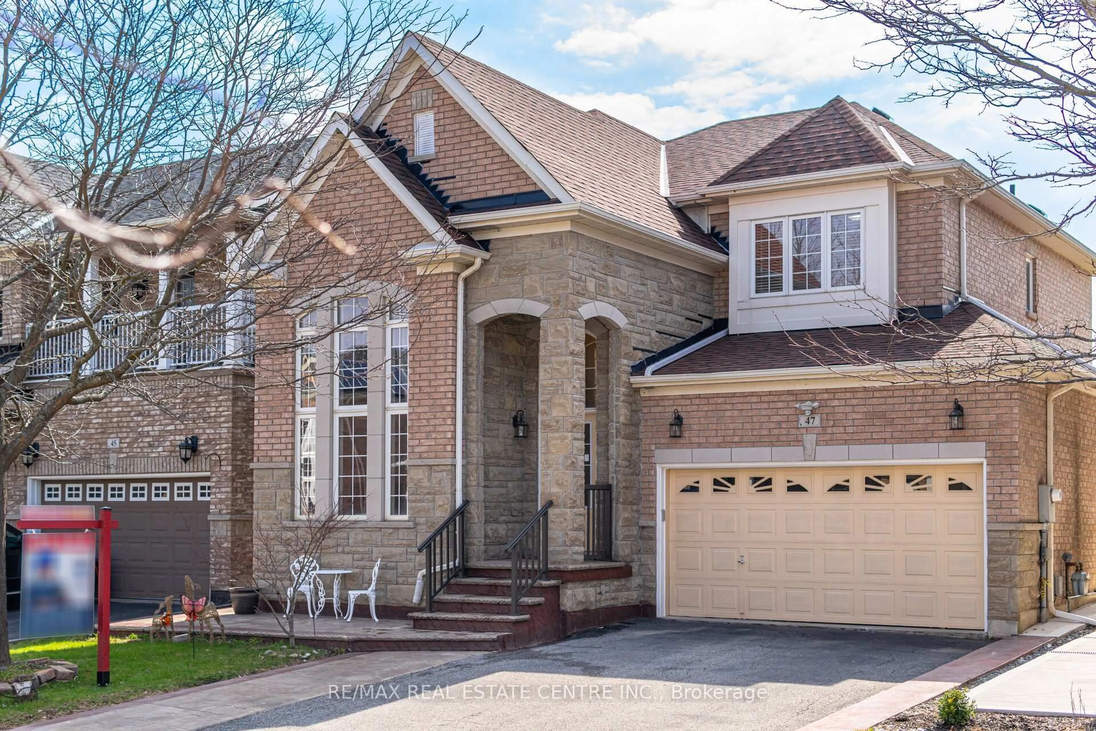Home with brick exterior material, street for 47 Begonia Cres, Brampton Ontario L7A 0M7