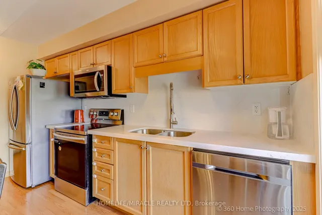Additional property image - 37 Four Winds Dr Unit 8