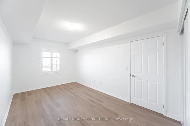 Additional property image - 70 baycliffe Cres Unit 408