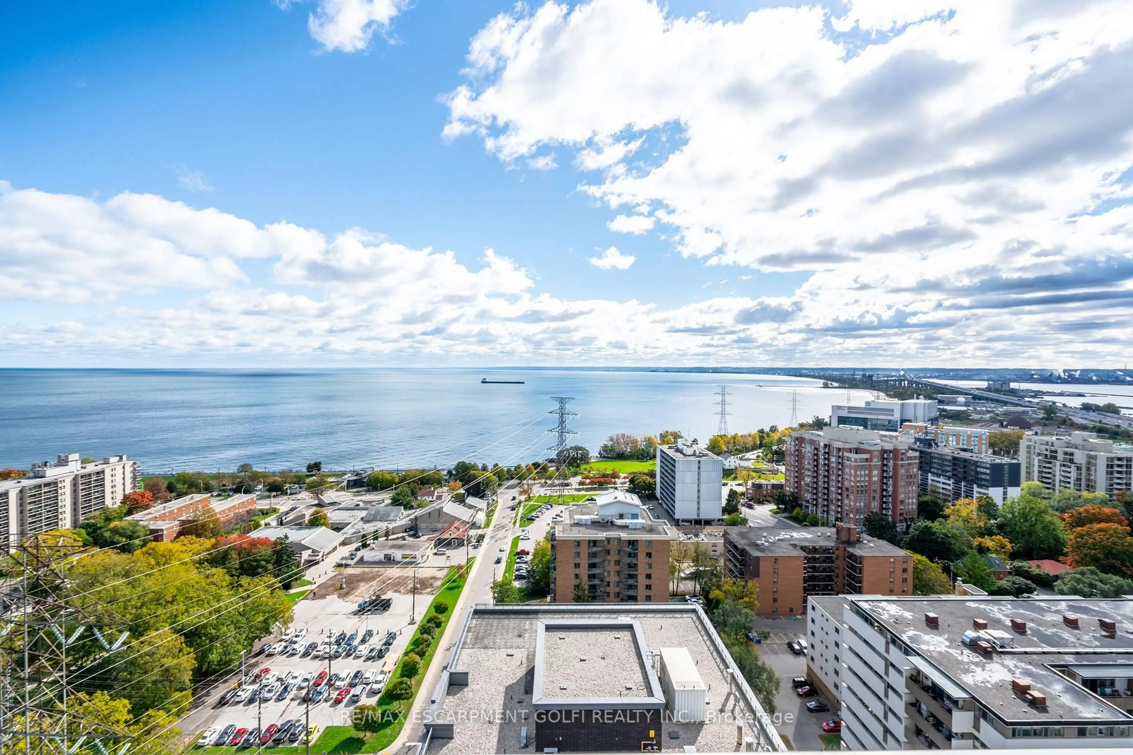 A pic from outside/outdoor area/front of a property/back of a property/a pic from drone, water/lake/river/ocean view for 500 Brock Ave #206, Burlington Ontario L7S 0A5