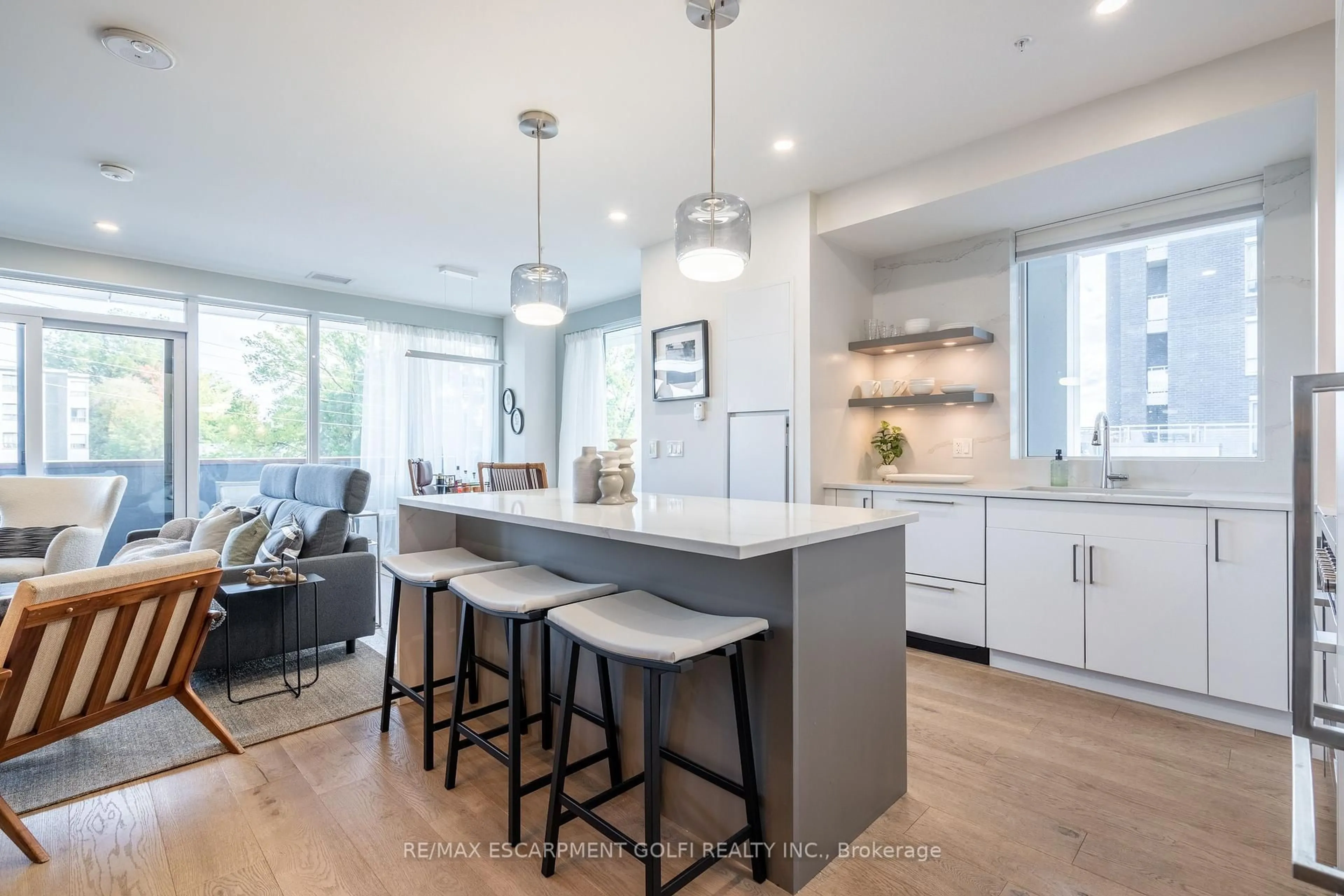 Open concept kitchen, unknown for 500 Brock Ave #206, Burlington Ontario L7S 0A5