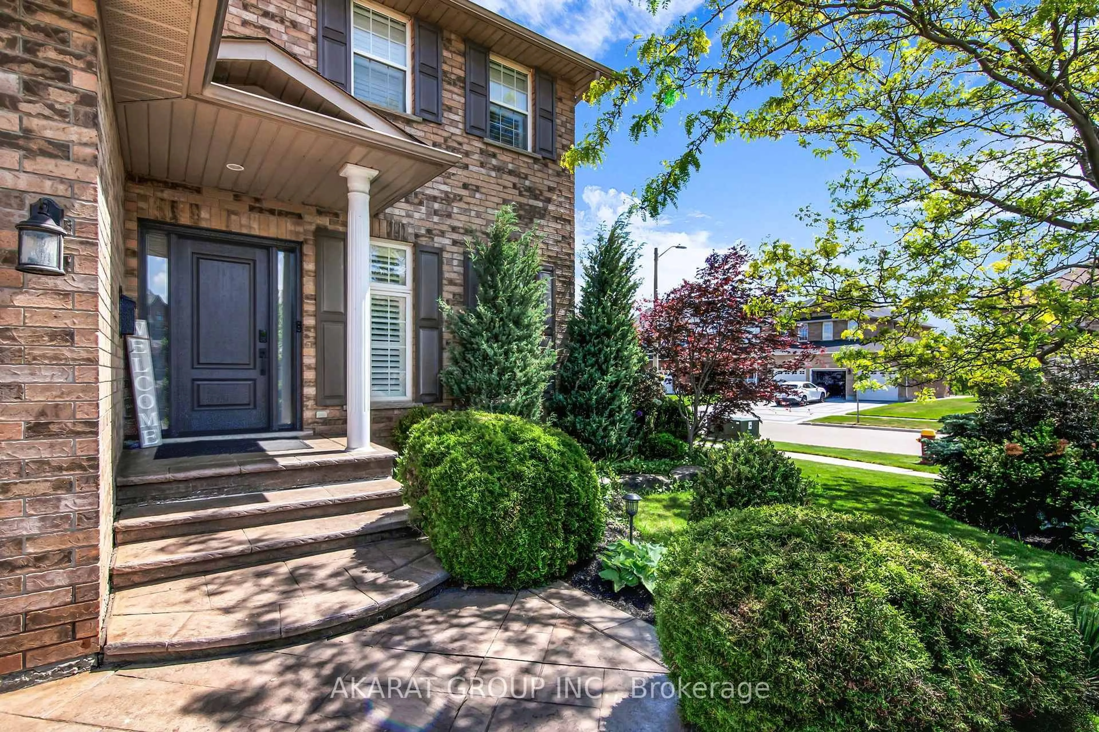 Unknown for 2113 Dalecroft Cres, Burlington Ontario L7M 4B3