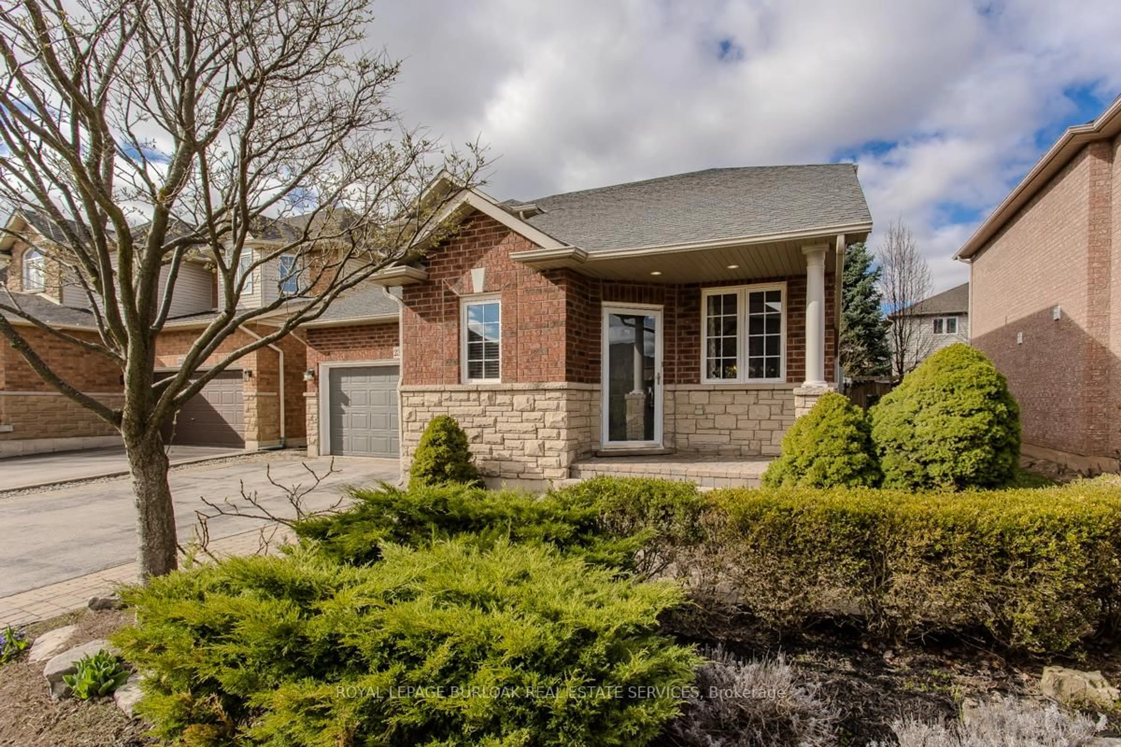 Home with brick exterior material, street for 2382 Emerson Dr, Burlington Ontario L7L 7G6