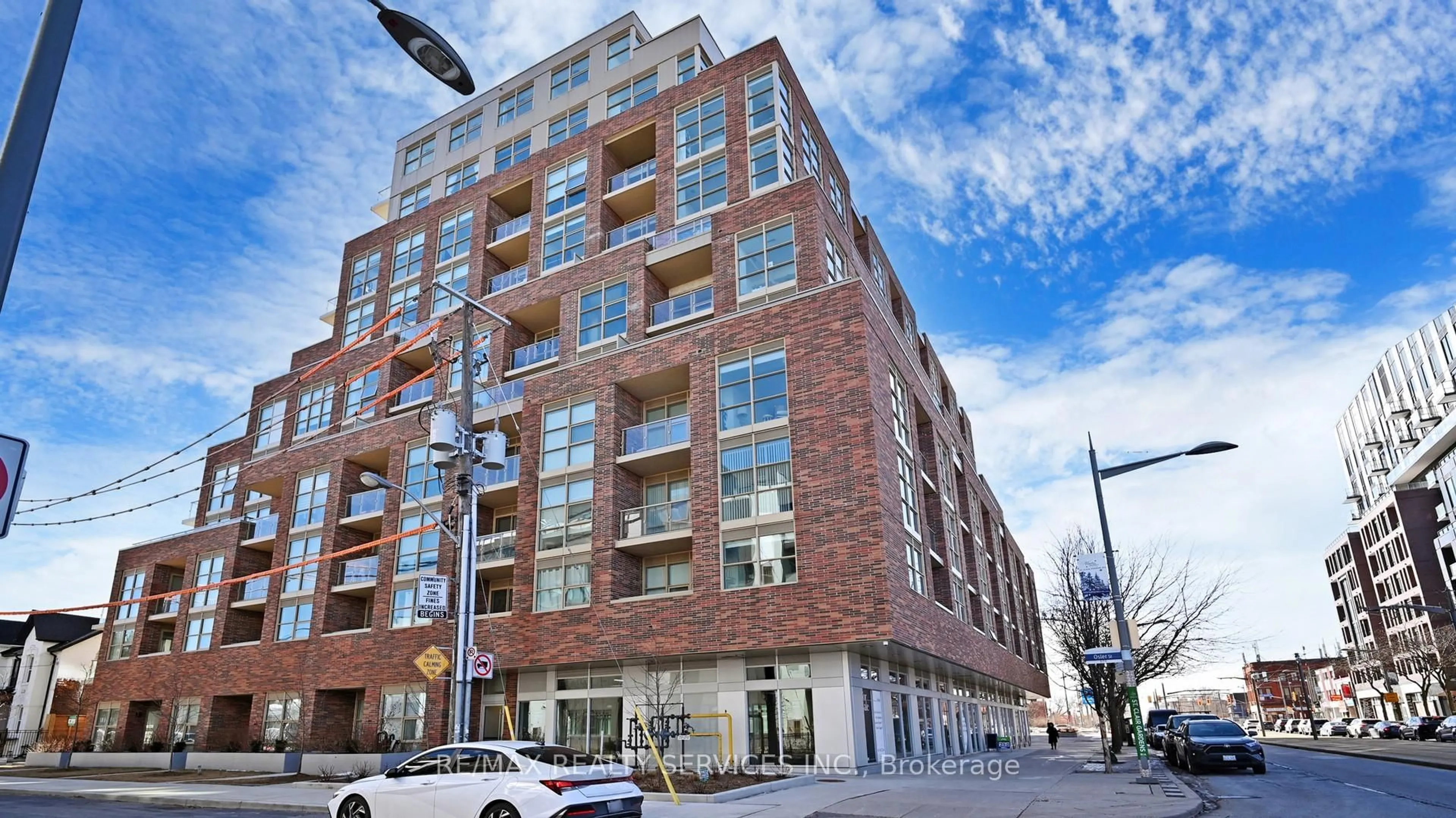 Unknown for 1787 St. Clair Ave #102, Toronto Ontario M6N 0B7