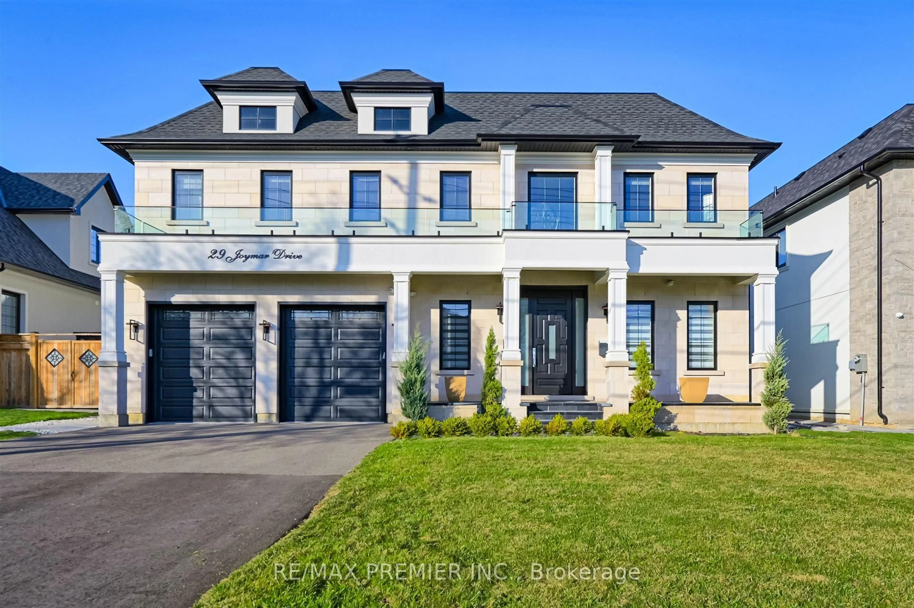 Home with brick exterior material, street for 29 Joymar Dr, Mississauga Ontario L5M 1G1