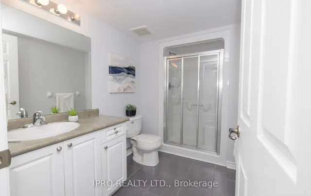 Additional property image - 1487 Maple Ave Unit 413