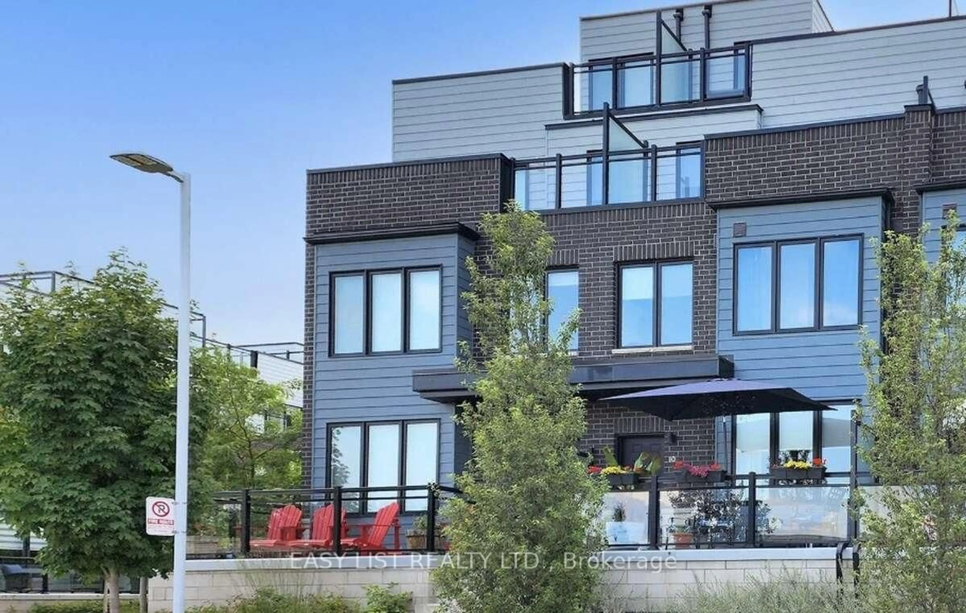 Unknown for 2255 Mcnab Lane #9, Mississauga Ontario L5J 0B3