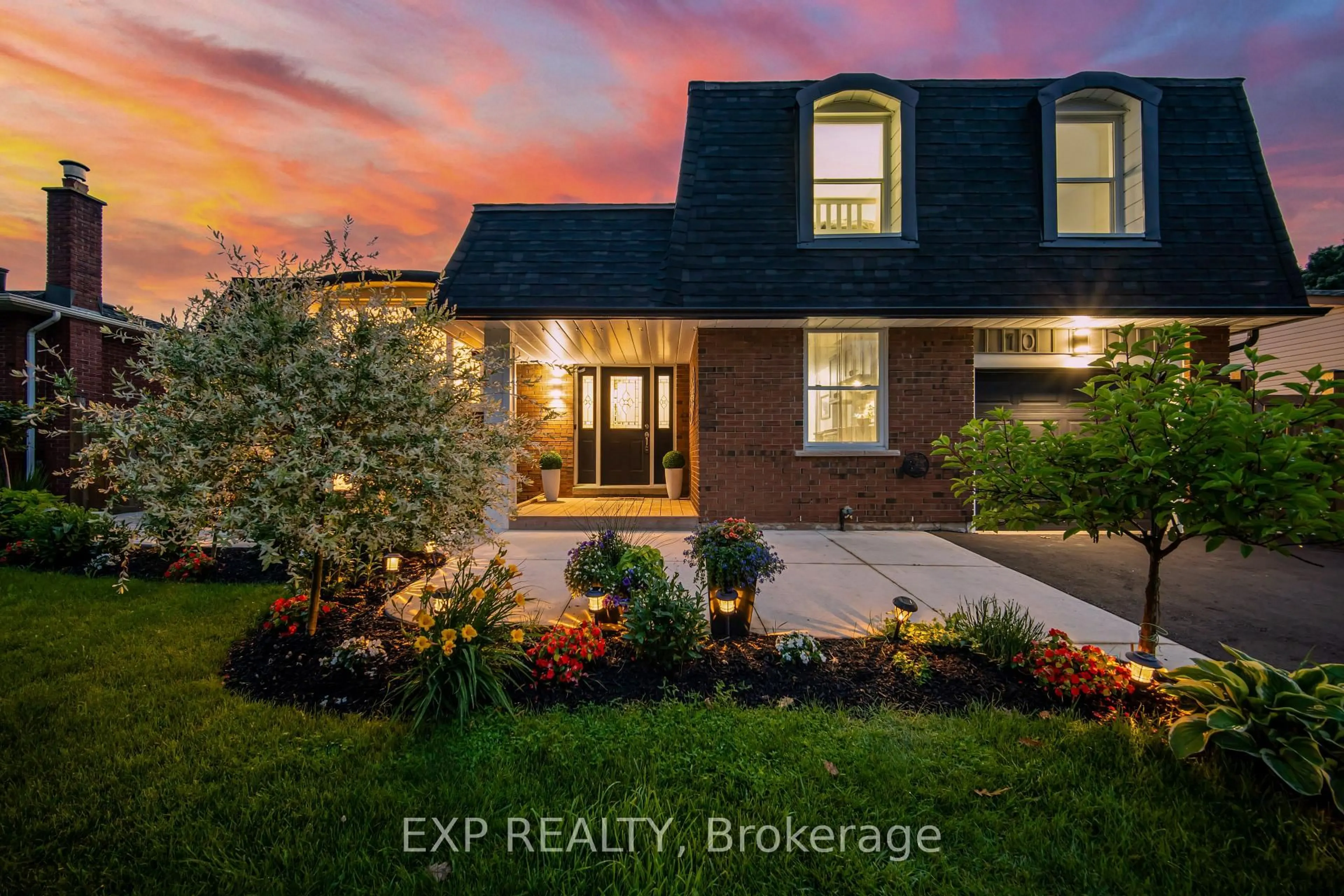 Unknown for 10 Rosemary Rd, Halton Hills Ontario L7J 1E8
