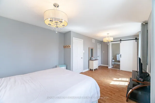 Additional property image - 81 Farthingale Cres
