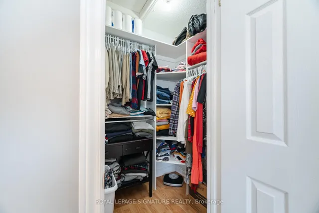 Additional property image - 81 Farthingale Cres