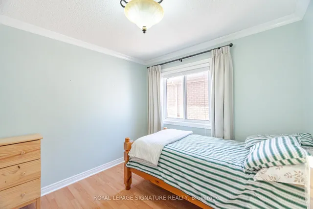 Additional property image - 81 Farthingale Cres