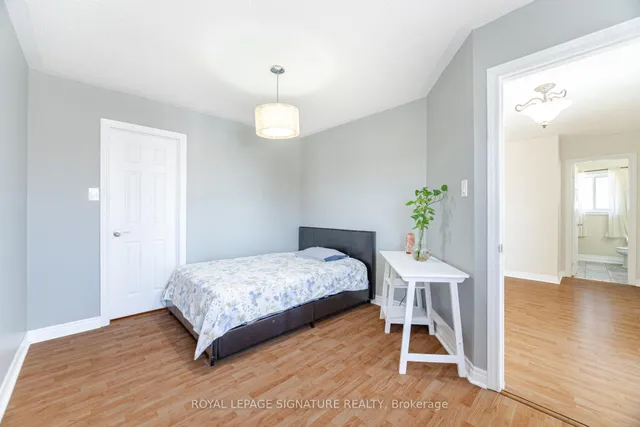 Additional property image - 81 Farthingale Cres