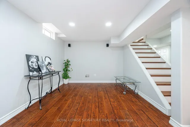 Additional property image - 81 Farthingale Cres