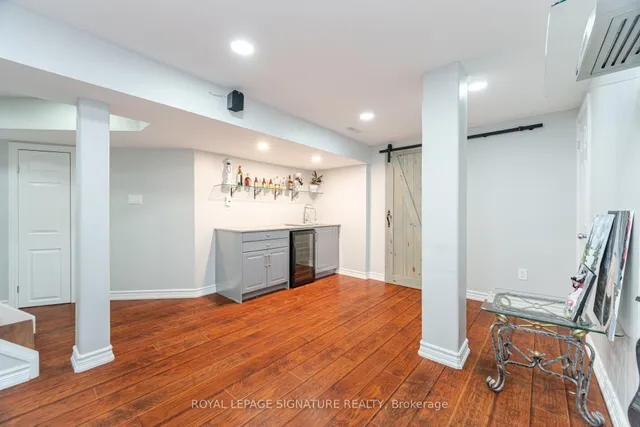 Additional property image - 81 Farthingale Cres